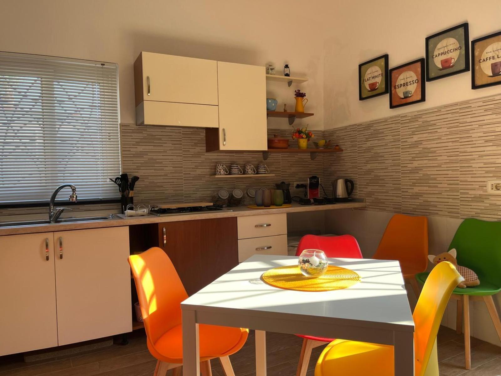 B&B Domus Joannina Pompeï Buitenkant foto