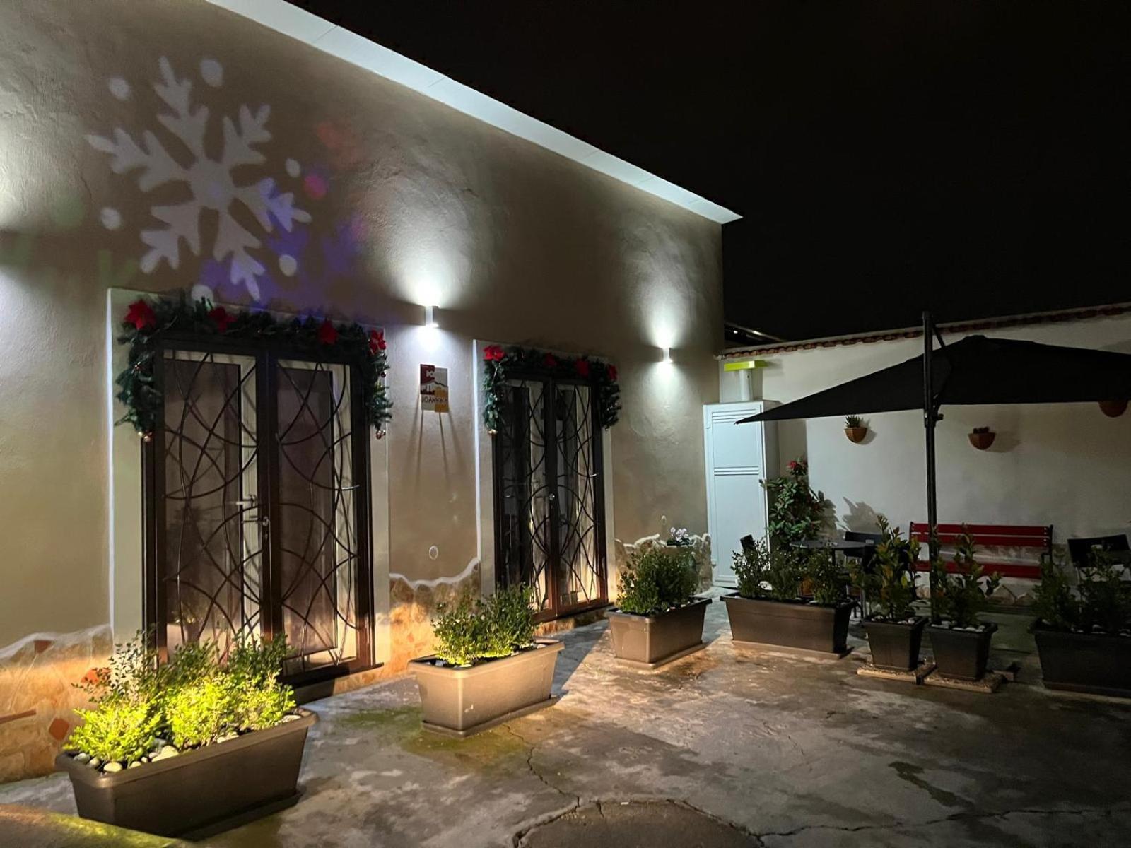 B&B Domus Joannina Pompeï Buitenkant foto