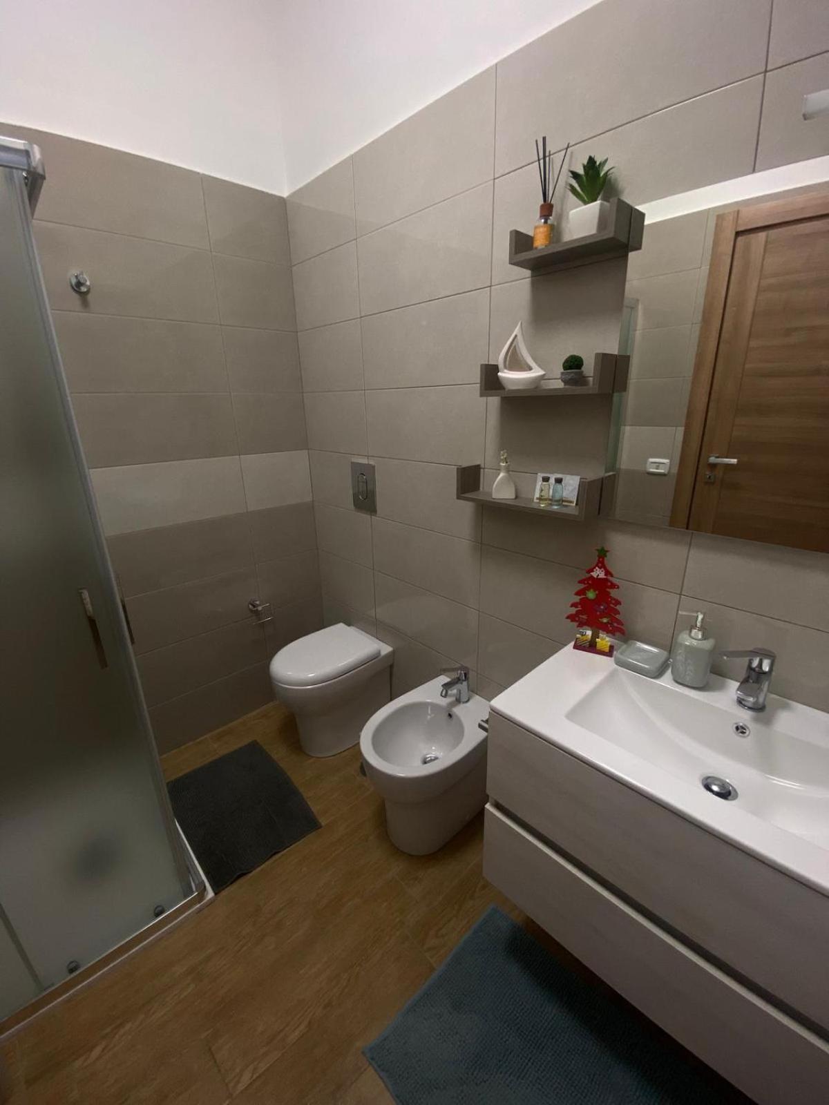 B&B Domus Joannina Pompeï Buitenkant foto